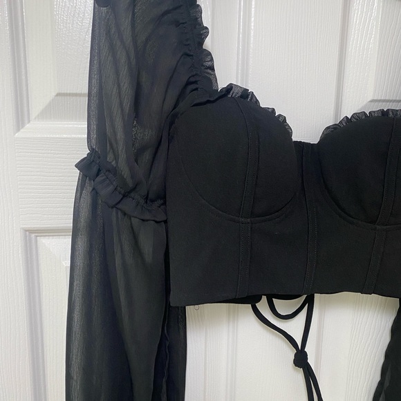 boho bohemian black feminine puff flowy sleeve corset style top sheer lace tie - Picture 3 of 7